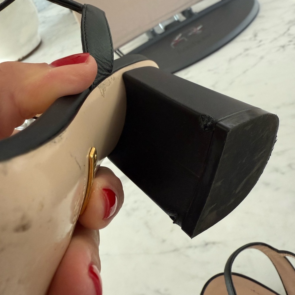 GUCCI Marmont Leather GG Block-Heel Sandals - Picture 13 of 16